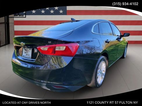 Used 2016 Chevrolet Malibu LT w/ Leather Package FWD image 5