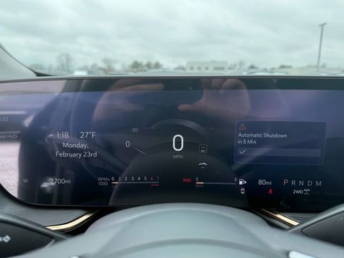 Used 2025 Buick Envision Avenir image 23