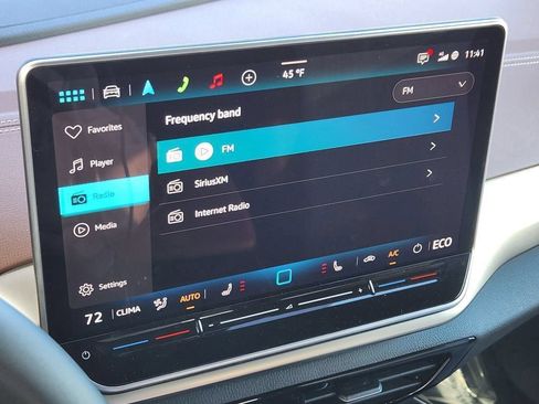 New 2026 Volkswagen ID.4 Pro AWD/4WD image 10