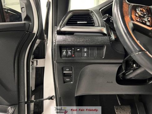 Used 2023 Honda Odyssey Sport image 29