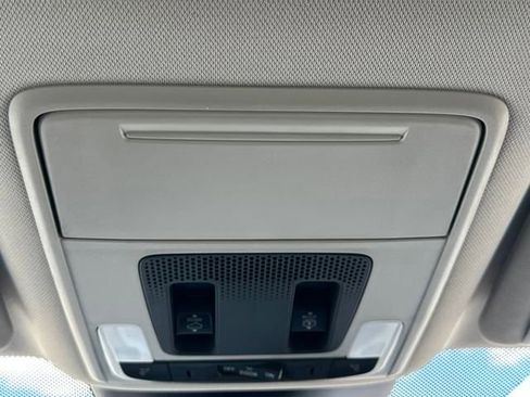 New 2025 Honda Pilot Touring image 31