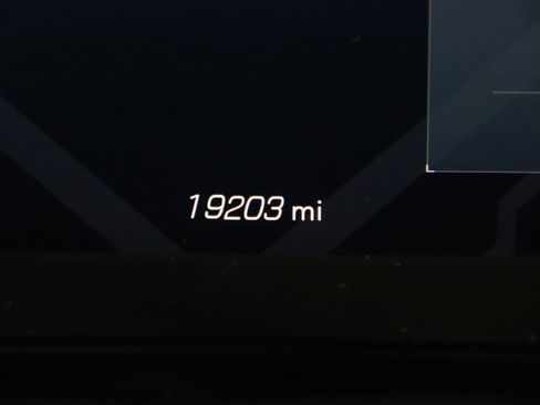 Used 2022 Chevrolet Corvette 3LT w/ Z51 Performance Package image 25