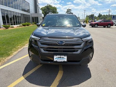New 2026 Subaru Forester Premium AWD/4WD image 2