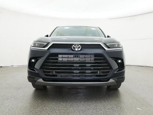 New 2026 Toyota Grand Highlander Limited image 31
