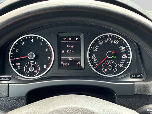 Used 2017 Volkswagen Tiguan S AWD/4WD image 26