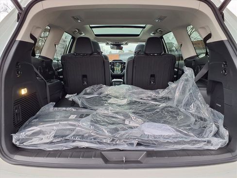 New 2026 Subaru Ascent Limited Bronze image 18