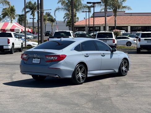 Used 2022 Honda Accord Touring image 5
