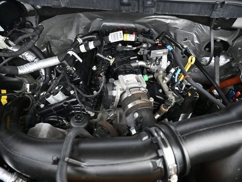 Used 2022 Ford F150 XLT w/ Equipment Group 302A High image 17