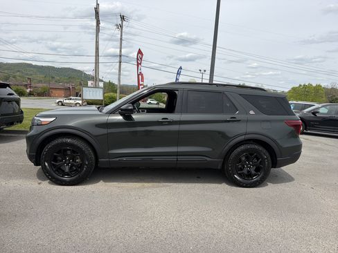 Used 2023 Ford Explorer Timberline w/ Timberline Technology Package AWD/4WD image 10