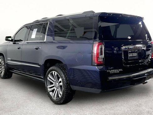 Used 2019 GMC Yukon XL Denali w/ Denali Ultimate Package AWD/4WD image 15