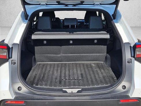 Used 2024 Toyota bZ4X XLE w/ Weather Package image 7