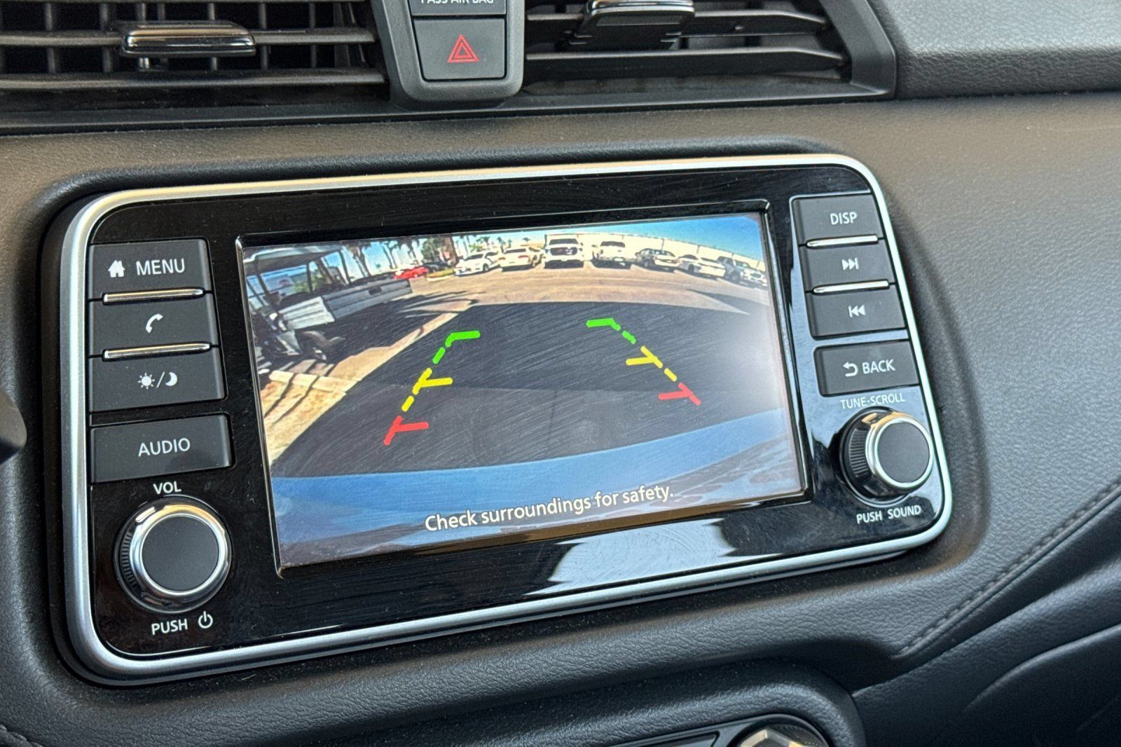 Used 2025 Nissan Versa S FWD image 18