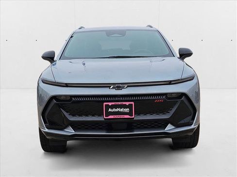 New 2025 Chevrolet Equinox EV RS image 6