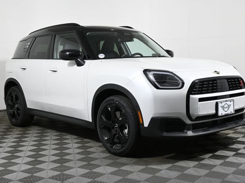 Used 2025 MINI Cooper Countryman S image 8