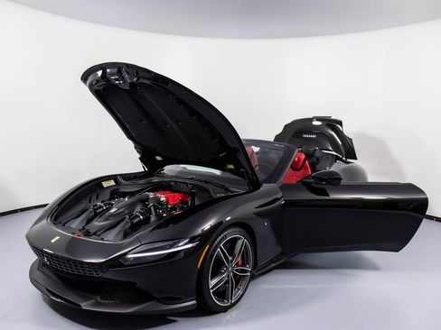 Certified 2024 Ferrari Roma Spider image 33
