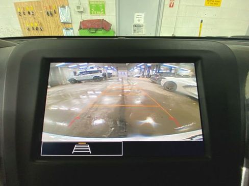 Used 2023 Chevrolet Equinox LT AWD/4WD image 14