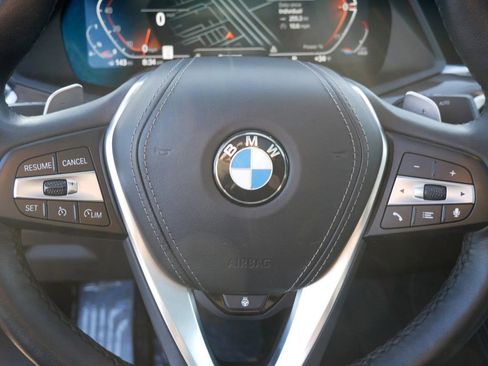 Used 2022 BMW X6 xDrive40i w/ Premium Package image 17