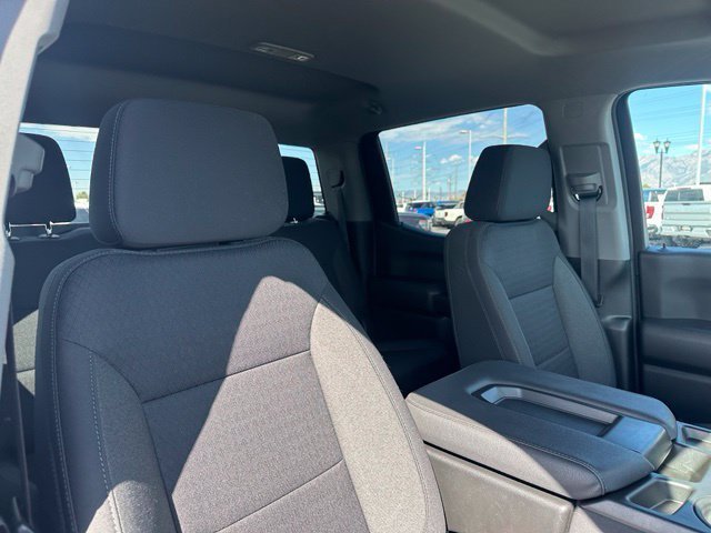 Certified 2022 Chevrolet Silverado 1500 Custom AWD/4WD image 31