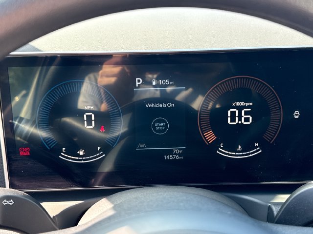 Certified 2025 Hyundai Santa Cruz SE AWD/4WD image 15