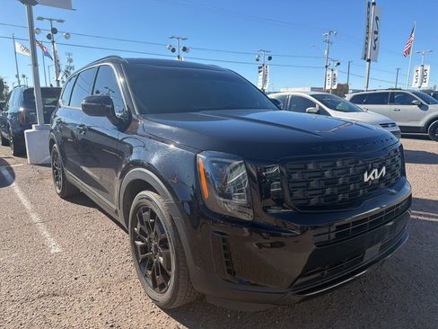 Certified 2022 Kia Telluride EX w/ EX Premium Package image 8