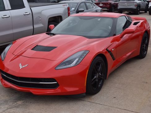 Used 2017 Chevrolet Corvette Stingray Coupe w/ 1LT image 1