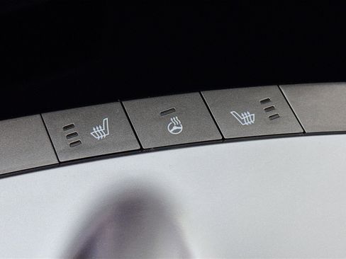 Used 2024 Kia EV6 Light image 4