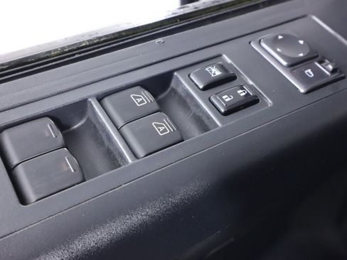 Used 2014 Nissan Titan PRO-4X image 25