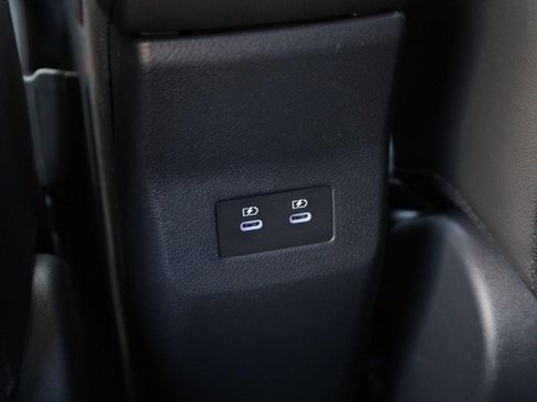 New 2025 Nissan Kicks SR image 24