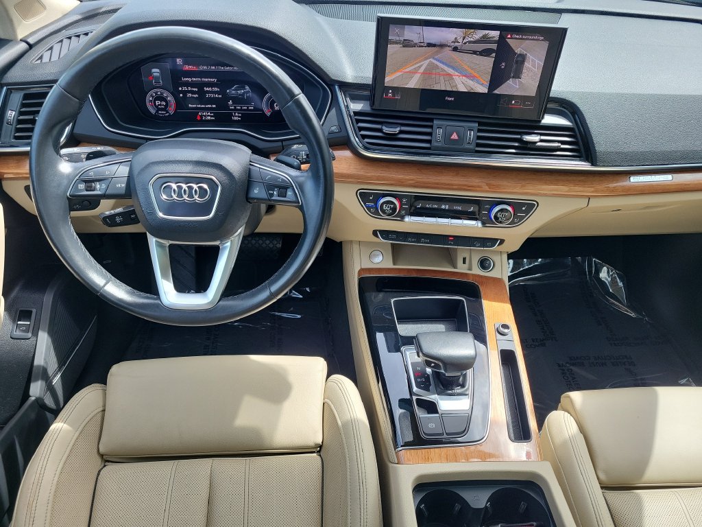 Used 2023 Audi Q5 2.0T Premium Plus w/ Premium Plus Package AWD/4WD image 18