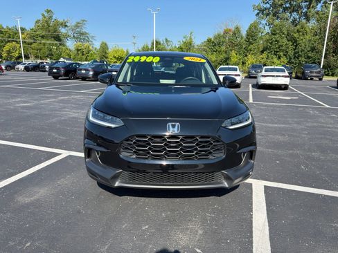 Used 2024 Honda HR-V LX image 9