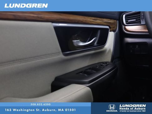Used 2017 Honda CR-V EX image 29