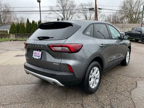 Used 2025 Ford Escape Active AWD/4WD image 5