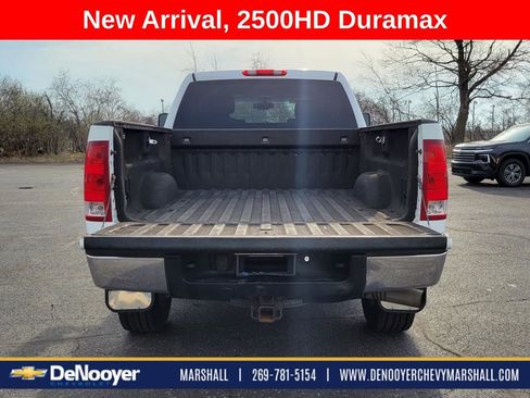 Used 2010 GMC Sierra 2500 SLE AWD/4WD image 24
