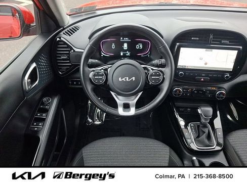 Certified 2023 Kia Soul EX FWD image 12
