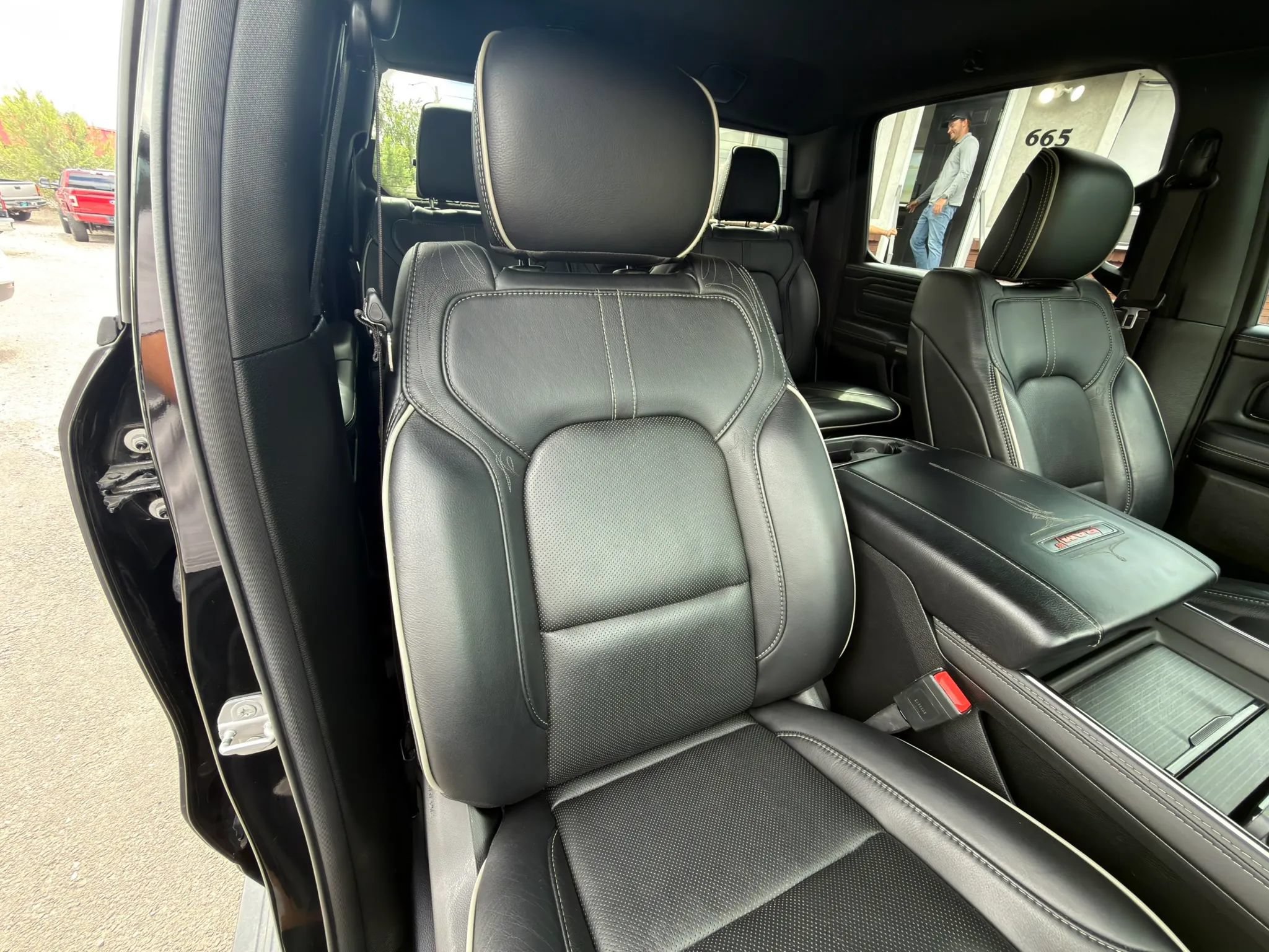 Used 2022 RAM 1500 Limited w/ (RED) Edition AWD/4WD image 9