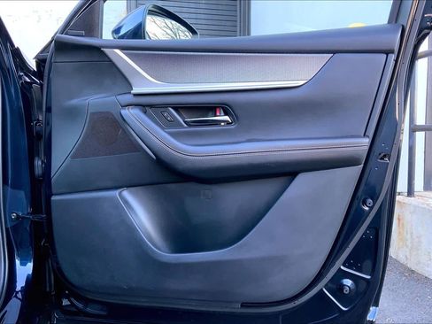 Used 2024 MAZDA CX-90 Plug-In Hybrid w/ Premium Plus image 22