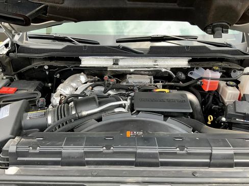 Used 2020 Chevrolet Silverado 2500 LT w/ Texas Edition image 29