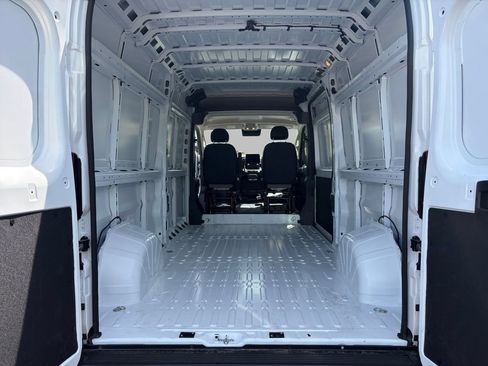 New 2026 RAM ProMaster 3500 w/ Advanced Safety Group FWD image 14