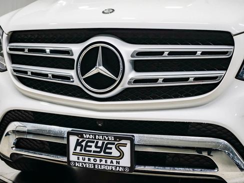 Certified 2017 Mercedes-Benz GLS 450 4MATIC image 8