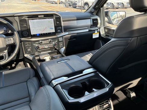 New 2025 Ford F150 Platinum w/ Equipment Group 702A High image 31