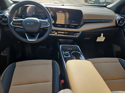 New 2027 Chevrolet Equinox ACTIV FWD image 12
