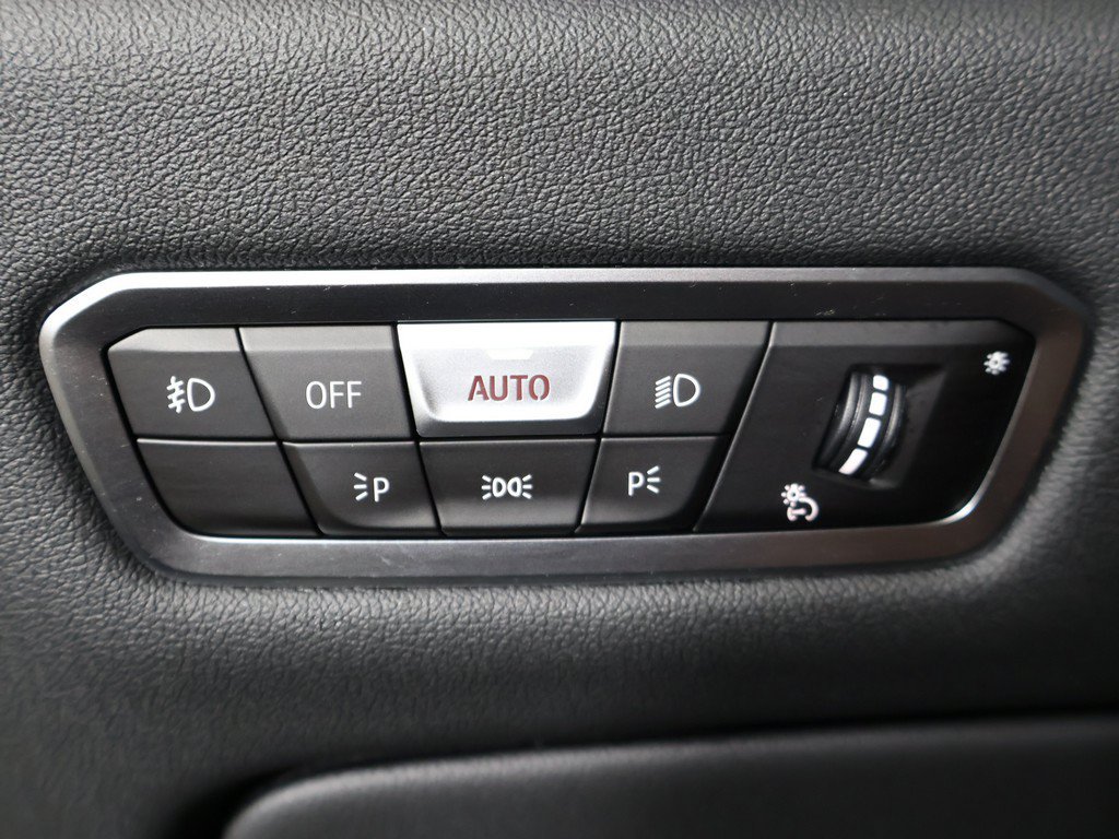 Used 2020 BMW X6 xDrive40i w/ Convenience Package AWD/4WD image 44