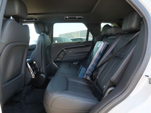 New 2026 Land Rover Range Rover Sport Dynamic SE AWD/4WD image 5