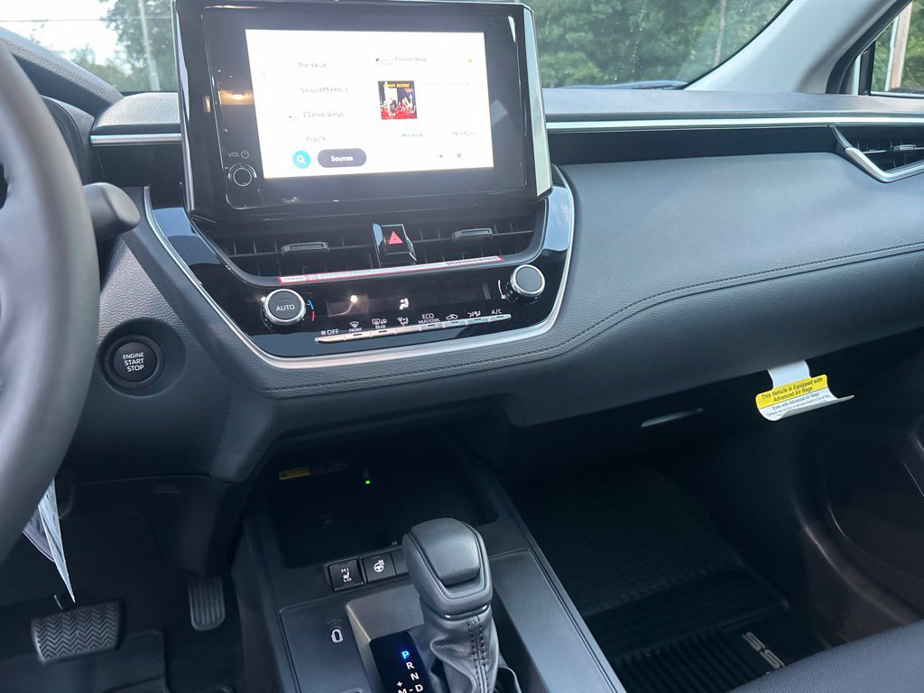 New 2026 Toyota Corolla Cross LE AWD/4WD image 17