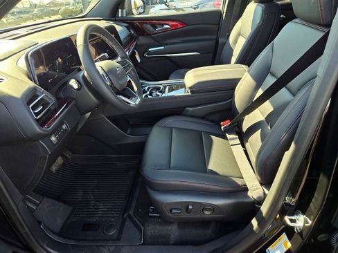 New 2026 Chevrolet Traverse Z71 w/ Driver Confidence Package AWD/4WD image 18