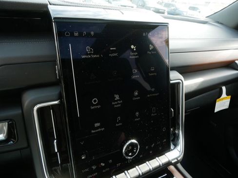 New 2026 GMC Yukon XL Denali w/ Sun & Power Step Package image 24