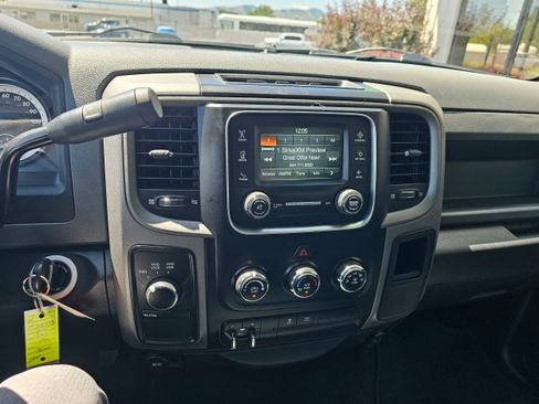 Used 2015 RAM 1500 Tradesman w/ Popular Equipment Group AWD/4WD image 13