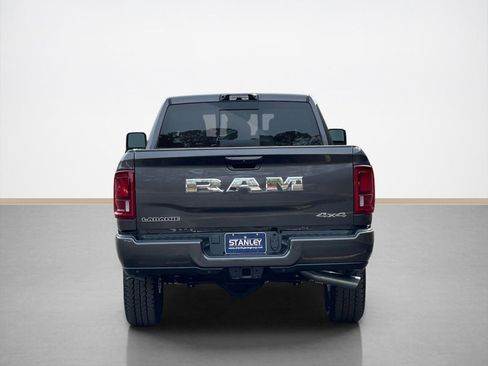 New 2026 RAM 2500 Laramie w/ Sport Appearance Package AWD/4WD image 6