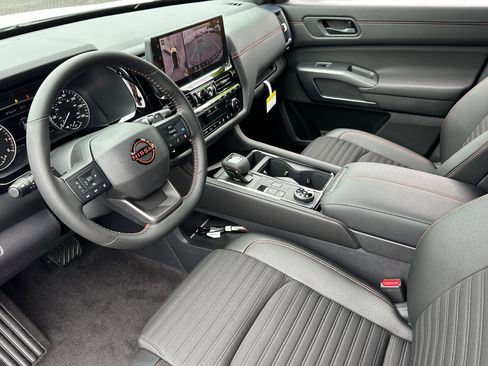 New 2026 Nissan Pathfinder Rock Creek AWD/4WD image 10