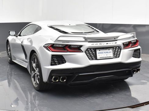 Used 2020 Chevrolet Corvette Stingray Preferred Cpe w/ 2LT Preferred Equipment Group RWD image 3